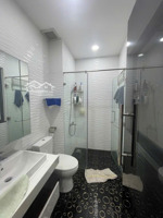 nhà 5 tầng sát him lam-80m2-chiều ngang 4m-hẻm xe tải-tân hưng-giá 13 tỷ