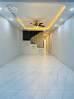 cần bán trước tết nhà trệt lầu 60m2 hoàn công, cạnh khu cảnh vệ và bv lê văn việt chỉ 5.2t tl