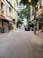Nhà đẹp phân lô, Trần Quốc Hoàn, Cầu Giấy, Oto tránh, 30m ra phố, Ở hoặc cho thuê, 50m2 chỉ 2x tỷ