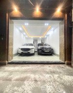 nhà 7 tầng- phân lô quân đội - ôtô trước nhà - garage chứa 2 ôtô - thang máy - full nội thất