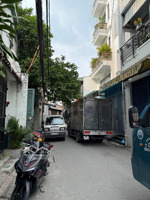 diện tích lớn 120m2, 4 tầng 5pn6wc. hẻm xe hơi quay đầu. pháp lý chuẩn. hoàn công đủ