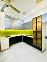 nhà đẳng cấp 60m2, 4 tầng, gần ql 13, chợ hiệp bình phước, kdc văn minh, đường 10m, hoàn công.