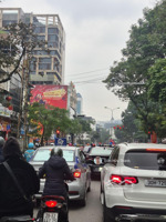 cần bán gấp !!!! biệt thự pháp cổ - 200m - mt khủng 14m. trung tâm ba đình - liễu giai - tây hồ.