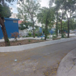 nhà 8x20 ,3 tầng ,ôtô đỗ cửa kế công viên thuận kiều khu 38ha dương thị giang