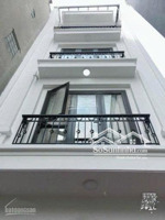 cần cho thuê gấp nhà văn cao dt 60m2 x 5 tầng, mặt tiền 5m, ô tô tránh nhau. gía 22tr/th