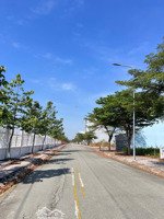 bán nhanh nền 6x17,5m view hồ đường số 10, không vướn cống, tụ điện giá 2tỷ320