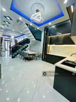 q7kế ecogreen, 105m2 (4m*26m), hẻm xe hơi, nhà mới full nội thất sang trọng , 55 tr/m2