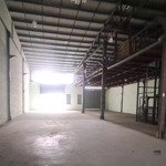 cho thuê kho tại nhà bè giá rẻ dt 550m2 có pccc tự động phun nước