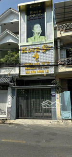 cần tiền bán gấp nhà 3 tầng đường mê linh ngay tttp nha trang lh: 