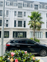 bán nhà bt 1 trệt 2 lầu dt 6 x 22m khu víp amelia villa phú mỹ hưng. nhà bè, hcm, giá 12,5 tỷ tl..