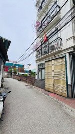 mua ngay kẻo lỡ nhà mới 5 tầng bát khối ô tô đỗ cổng trung tâm long biên 30m², nhỉnh 5,9 tỷ