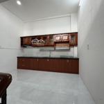 cho thuê nhà mặt tiền hoa sứ - khu phan xích long - dt 5,9m x 8,25m - 1 trệt - 3 lầu