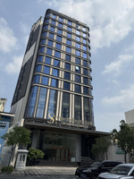 toà nhà mt ngay cách mạng tháng tám, p. 6, quận 3. 12m ngang, hđt 450 triệu. giá 125 tỷ