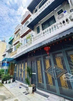 bán căn nhà tại hoàng diệu, p. 8, q. 4, giá 3,65 tỷ, dt 62,5m2, sổ hồng chính chủ, nội thất cơ bản