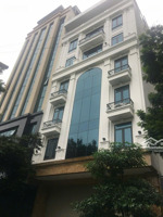 bán tòa nhà 8 tầng phố hoàng quốc việt, 105m2. mặt tiền 7m. giá đầu tư