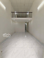 bán nhà hxh 1 trục tới nhà âu dương lân, dts 104m2 3pn, nhà trống dọn ở ngay, shr nhỉnh 6 tỷ