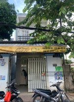nhà 1 trệt 1 lầu 4.5x18m, mặt tiền đường bà điểm 11 gần ngã tư an sương xã bà điểm gốc, 5,5 tỷ, 81m