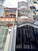 bán nhà huỳnh văn bánh phú nhuận, 35m2, 3 tầng, 4 phòng ngủ