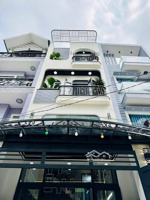 kẹt tiền bán gấp nhà đường6m nguyễn đình chiểu-p5-q3 giá 4tỷ2/71m2 cho thuê 26tr gần chợ vườn chuối