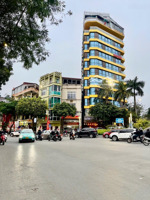 nhà mới 6 tầng thang máy full nội thất 3 bước ra hồ tây- chỉ 12 tỷ xuân la