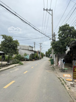 bán nhà 100m2 giá 3,7 tỷ ngay mặt tiền long bình, quận 9