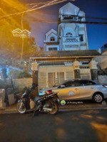 biệt thự 10m x 25m. 3 tầng mặt tiền đường trung mỹ tây 01