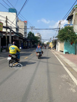 nhà 1 trệt lửng 4pn gần chợ hiệp bình, 65m2, đường xe hơi 4m, chào 5.8 tỷ có thương lượng