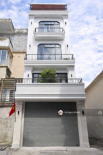 19,9 tỷ: 53m - phạm văn đồng: 5 tầng thang máy; phân lô bàn cờ ô tô tránh; vỉa hè; ở sướng đón tết