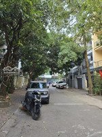 nhờ mg không bán được tôi chính chủ tự bán nhà tt18 văn quán số 52 84m2 5 tầng đẹp