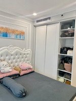 bán căn hộ chung cư 30t nam trung yên, 5,5 tỷ, 62m2, đẹp, nhiều tiện ích tại cầu giấy