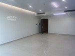 bán căn officetel 45m2 giá 3 tỷ tại golden king số 15 nguyễn lương bằng quận 7