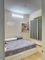 chung cư lakai(thang bộ), nguyễn tri phương, p8, q5: 9tr/th, 2p ngủ.