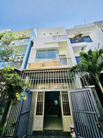 chú cường bán nhà đường lạc long quân p.11 q. tân bình 68m2. hẻm 3m