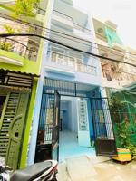 cho thuê nguyên căn 2l,1t gồm 4pn, 3wc nhà mới sạch sẽ 15/30/ đường 59