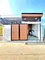 nhà vườn đẹp-giá rẻ nhất khu vực-chỉ hơn 5tỷ đào tông nguyên nhà bè xe hơi đậu sân dt 105m2