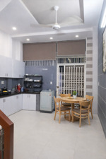 siêu phẩm 2 mặt tiền, sát aeon tân phú, xe hơi vào nhà, 4x13m2, chỉ 5.x tỷ