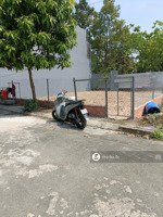 bán đất full thổ cư 11x15 sổ hồng riêng ấp 3 , xuân thới thượng