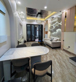 bán nhà phố nguyễn văn cừ,lb 5tầng full nội thất,đi bộ lên cầu chương dương-ô tô đỗ cửa nhỉnh 8tỷ