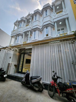 bán nhà 90mv đường huỳnh tấn phát, xã nhà bè. lhe gặp ti để xem nhà và tl với chủ.