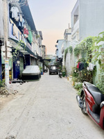 siêu phẩm nhà mới đẹp ...ôtô vào nhà gần aeon tân phú, 4.4 x 12m, 5 tầng, sổ a4 hoàn công đủ, tặng