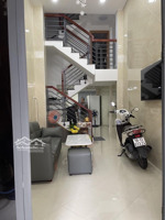 nhà đẹp hiếm- trung tâm q.1 - trần hưng đạo- 4 tầng - 27m2 - khu dân trí cao - chỉ 6.6 tỷ