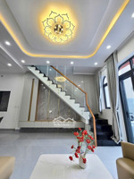 bán gấp nhà 1 trệt 1 lầu hoàn công xây dựng 1 sẹt đường nguyễn khuyến, ngay chợ ngã 4 phú thọ