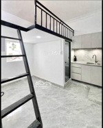 khai trương 31 phòng trọ có bancol - cửa sổ thoáng ngay khu sân bay - cv hoàng văn thụ