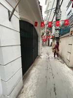 chính chủ bán nhà lạc long quân, 77m2, 5 tầng, 13,5 tỷ.