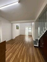 chính chủ cho thuê 2pn 1wc duplex 6 5tr full nt ban công nhà mới đẹp siêu rẻ