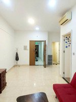 bán 2pn luxgarden, 69m2, nội thất cơ bản. sổ hồng, có sẵn hd thuê nhà 8tr5. lh: - trang