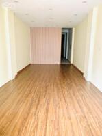 Cho thuê nhà riêng Lê Đại Hành, Hai Bà Trưng 90m x 4T giá 32 triệu Ô TÔ - KINH DOANH