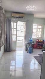 nhà dt 104 m2 - 4 tầng,7pn, 7wc, giá 8,8 tỷ có tl tại huỳnh tấn phát, p phú mỹ, q7, tp.hcm