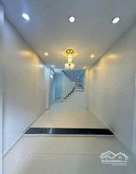 bán nhà quận 7 sát bên quận 4 giá 3ty990 2 lầu 4 phòng ngủ