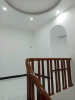 bán nhà 4 tầng tđại áng, xã ngọc hồi dt 40m, mt 4m giá chỉ hơn 5 tỷ